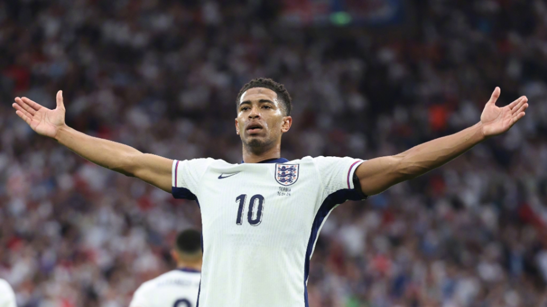 87年主场不败！梅里诺传射建功，阿森纳2-0小蜜蜂十一轮不败领跑（87年主场不败纪录延续！梅里诺一传一射，阿森纳2-0小蜜蜂，十一轮不败稳居榜首）