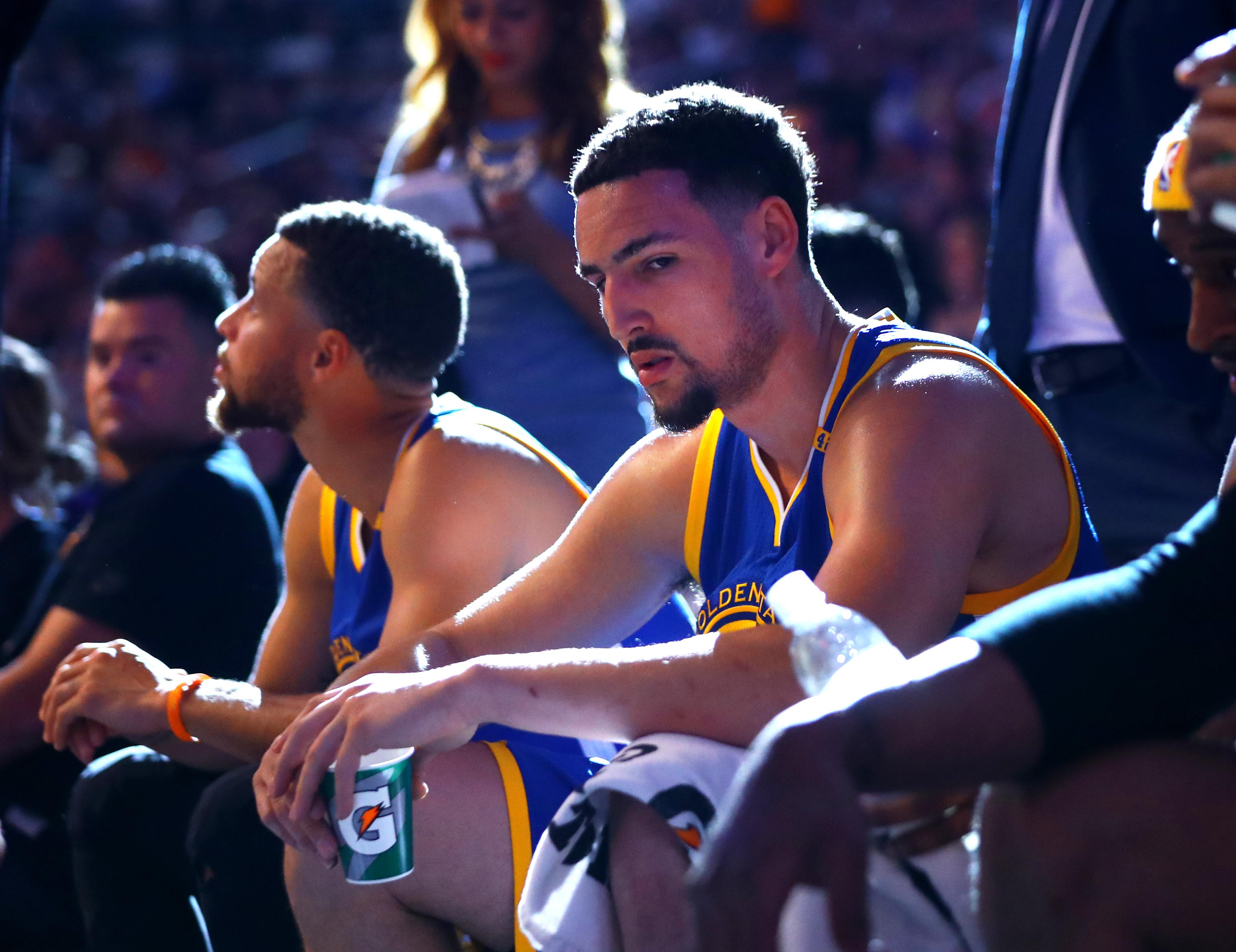 那不勒斯体育总监曼纳：德布劳内将至少伤缺至2月底（那不勒斯体育总监曼纳称：德布劳内至少伤停至2月底）