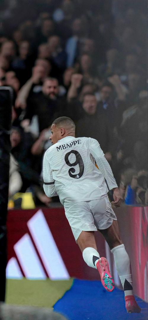 欧冠唯一全胜！阿森纳4点冲击6连胜+9连胜，坐拥44年不败纪录（欧冠只剩阿森纳全胜！凌晨4点剑指6连胜+9连胜，44年不败纪录加持）