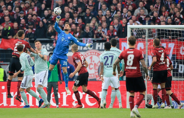 意媒：帕尔马冬窗瞄准米雷蒂，球员本人希望能在尤文争取机会（意媒曝帕尔马冬窗追米雷蒂，球员盼留尤文争出场）