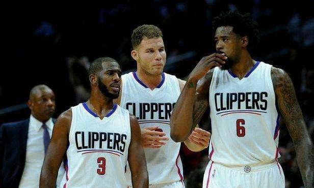 罗德里戈：我们正处在艰难的时期，但全队都支持主教练（罗德里戈：处境艰难，但我们全队力挺主帅）