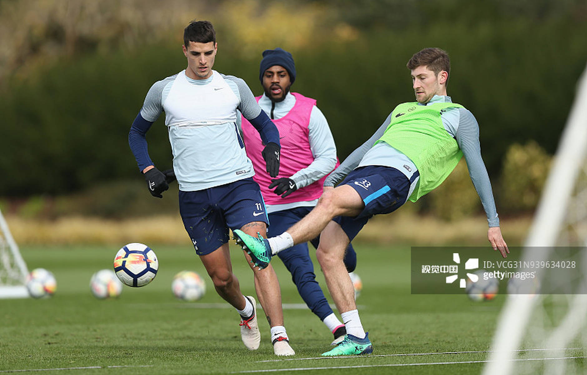 球星打到对手完全没有办法（球星火力全开，令对手束手无策）