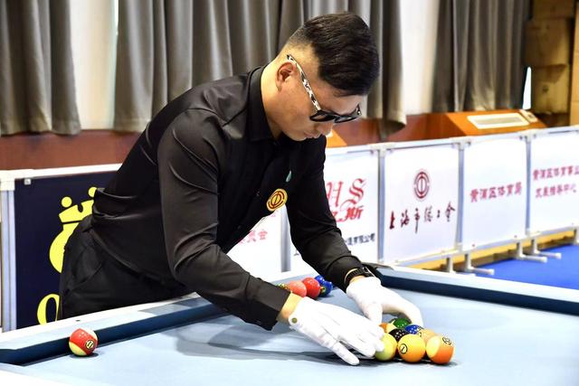 在关键比赛 在关键比赛