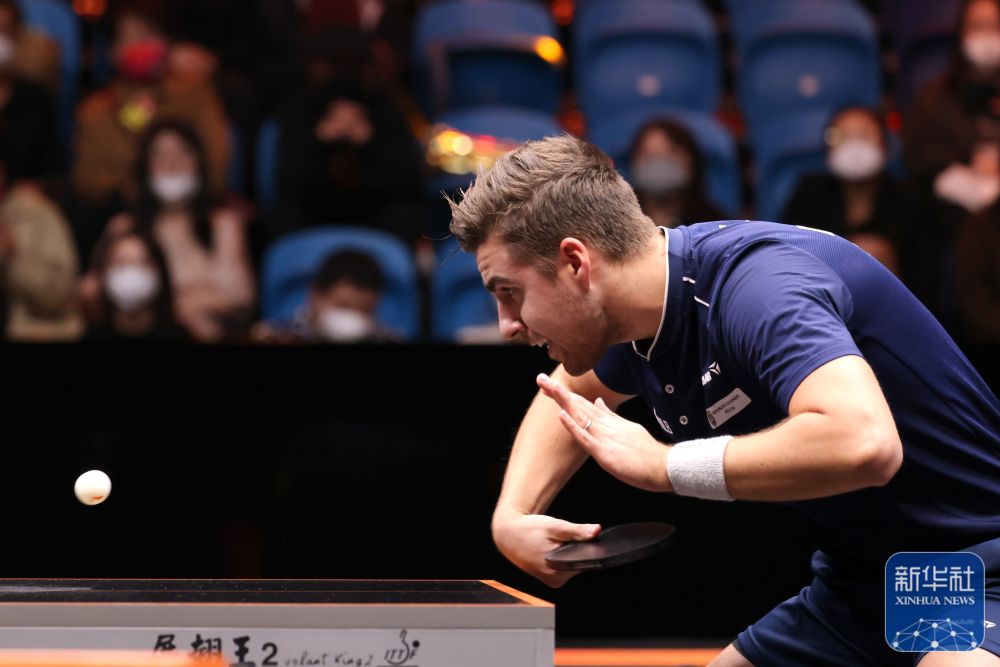 着他不屈不 着他不屈不